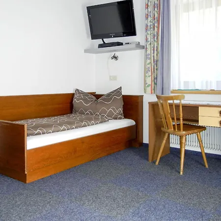 Miramonte-3 By Interhome