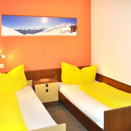 Miramonte-3 By Interhome